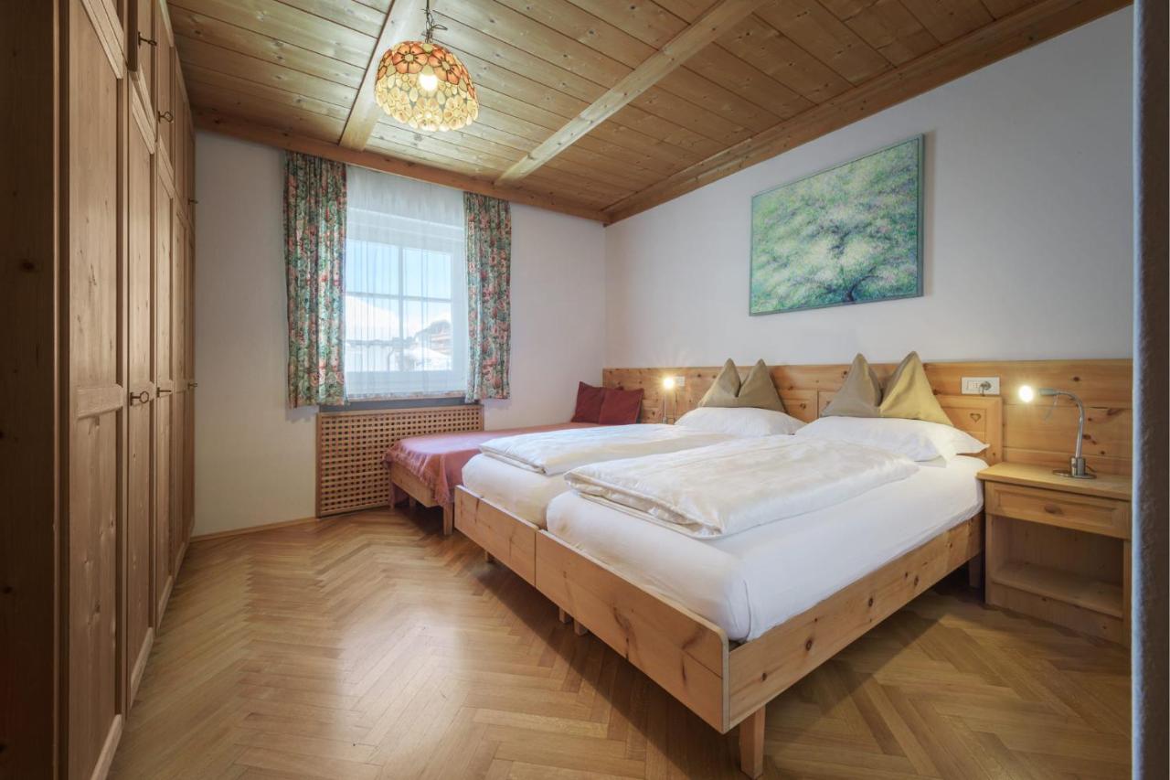 Apartments Heritage House Margherita Santa Cristina Val Gardena Экстерьер фото