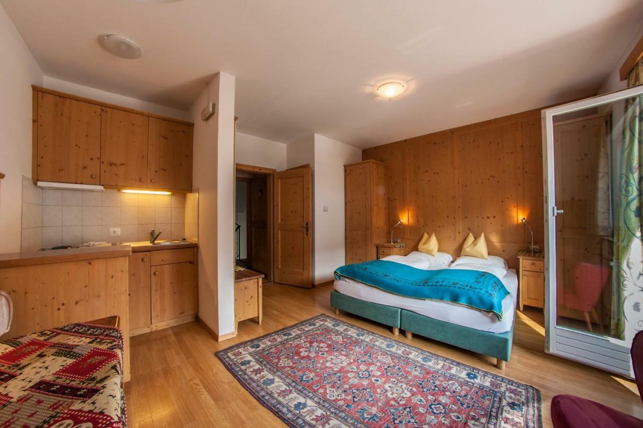 Apartments Heritage House Margherita Santa Cristina Val Gardena Экстерьер фото